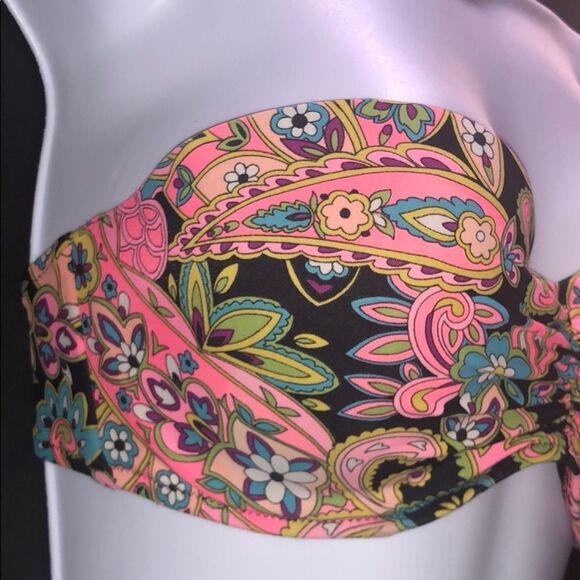 Victoria's Secret Bandeau Bikini Top - Picture 3 of 6